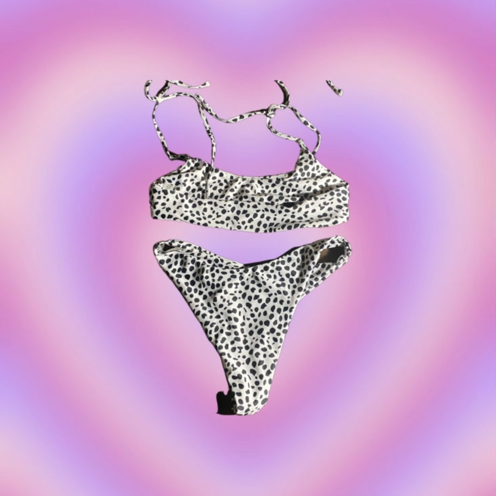 ZAFUL Trendy black and white print Bikini Two piece set !